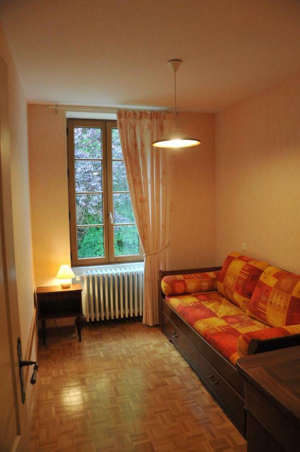 Gite Les Auregats Maligny Kültér fotó